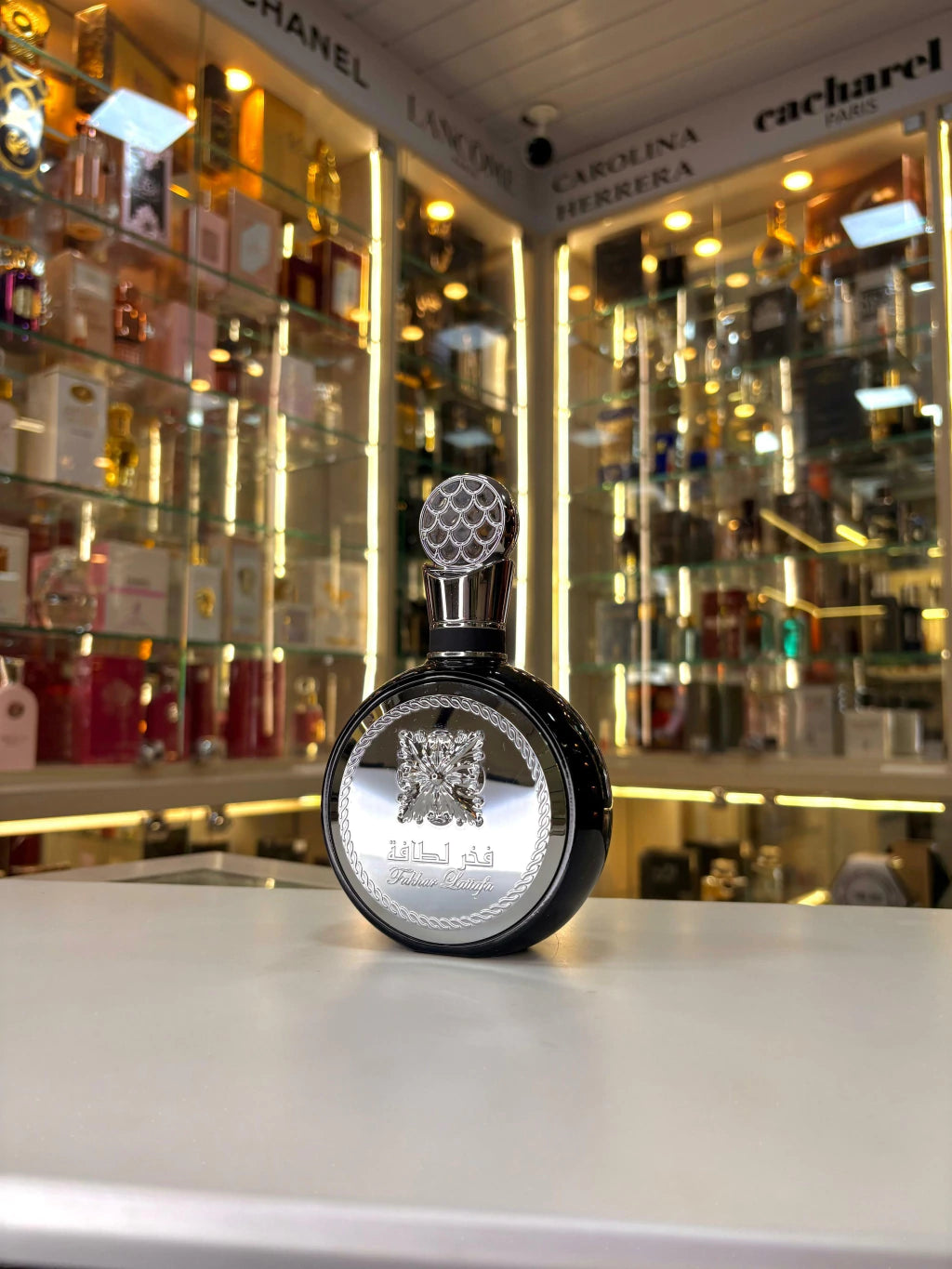 Fakhar Black Lattafa