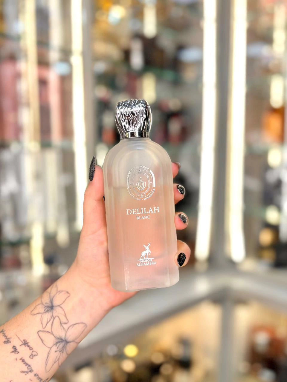 Delilah Blanc Maison Alhambra